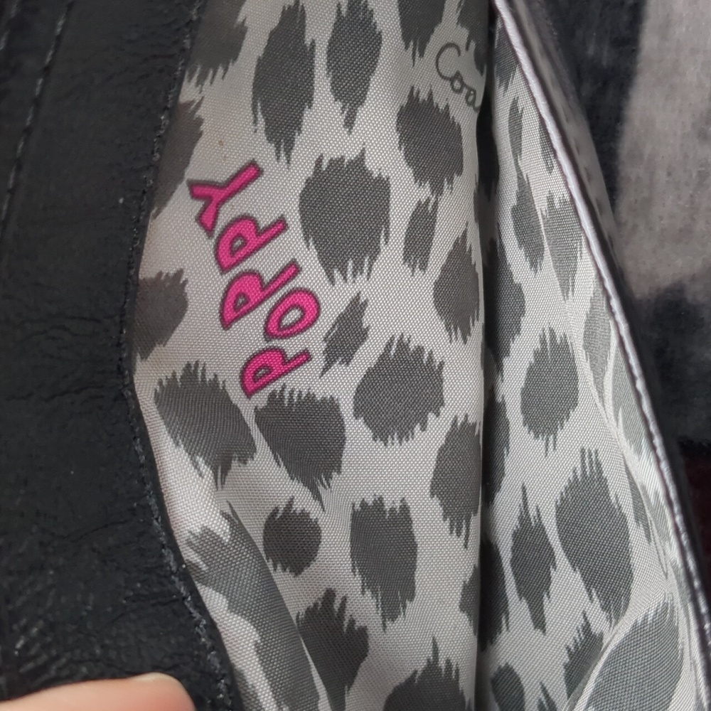 Coach Patent Leather Poppy Wallet - Picture 8 of 9